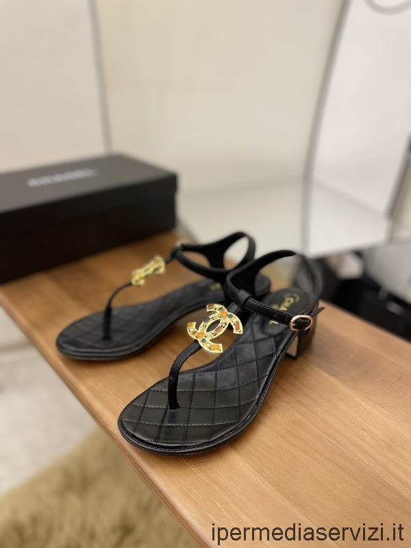 Sandalo Infradito In Pelle Nera Con Logo Chanel Cc Replica Da 35 A 41