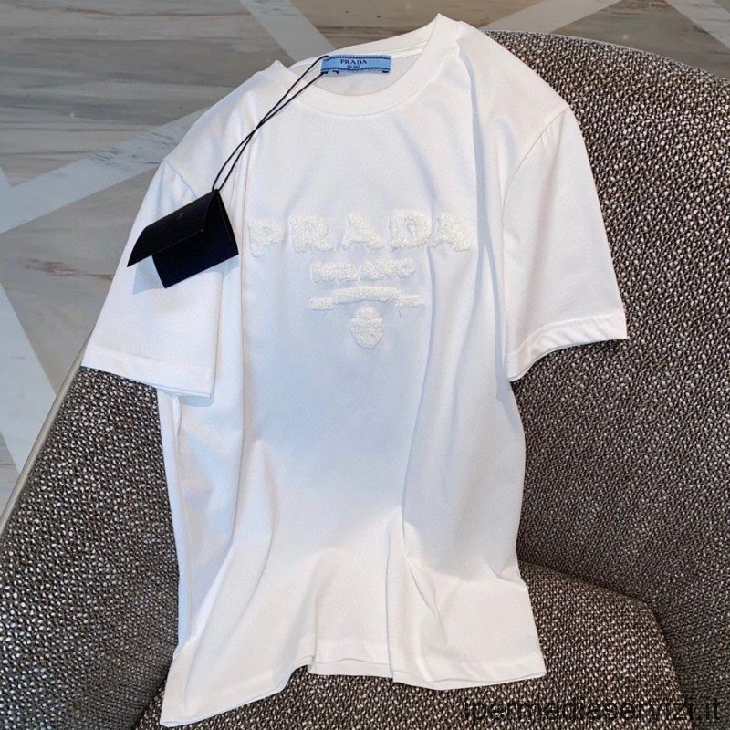 Replica Prada Bianco Ricamato Lettering Logo Jersey T Shirt Sml