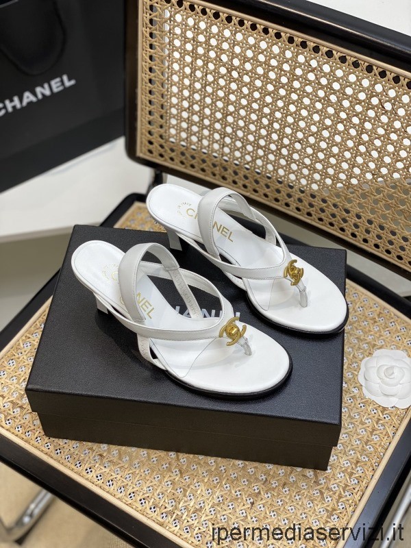 Replica Chanel Vintage Turnlock Cc Logo Sandalo In Pelle Bianca Con Tacco 70 Mm Da 35 A 40