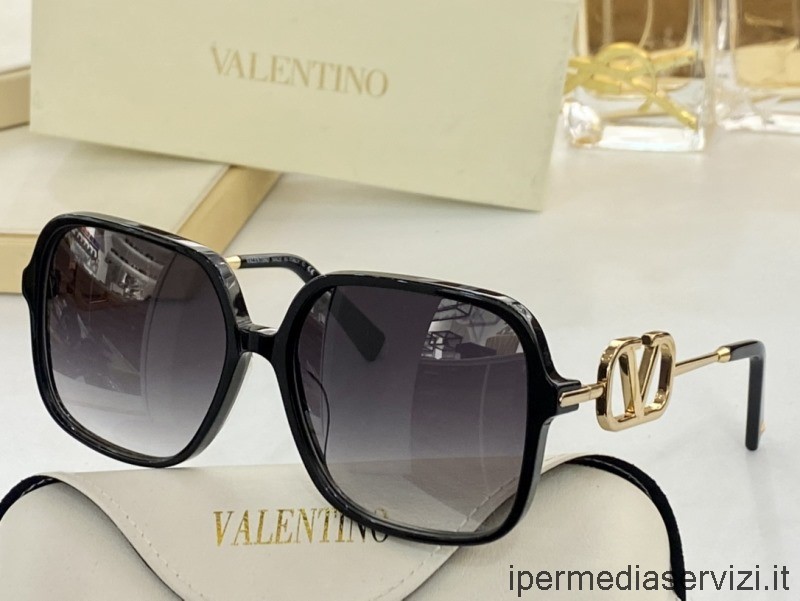 реплика Valentino Role реплика слънчеви очила Va4101 сиви