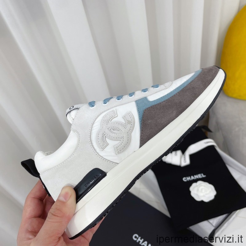 Sneakers Replica Chanel 2022 Vintage Cc Logo In Pelle Scamosciata Tecnica Mesh In Grigio Da 35 A 40
