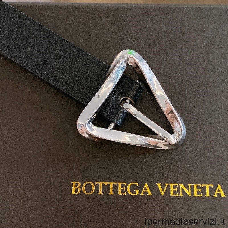 Replica Bottega Veneta Cintura In Pelle Fibbia Triangolo Presa In Nero 20mm