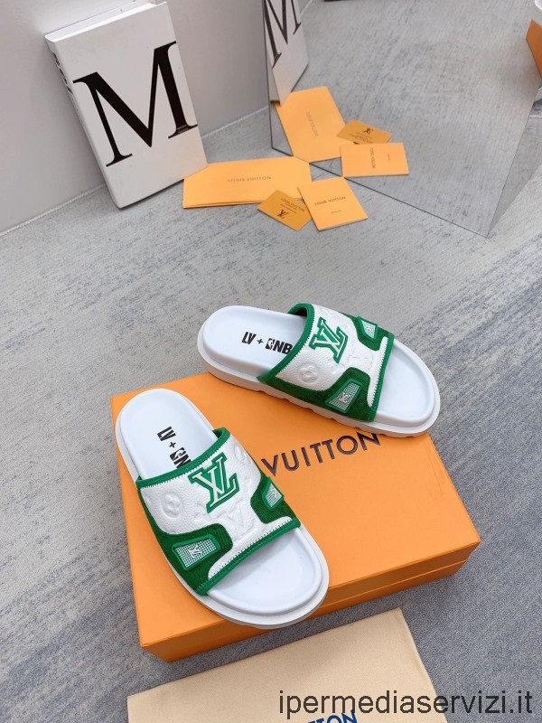 Replika Louis Vuitton Bílý Monogram Ražený Sandál Z Kůže A Zeleného Plátna 35 Až 47