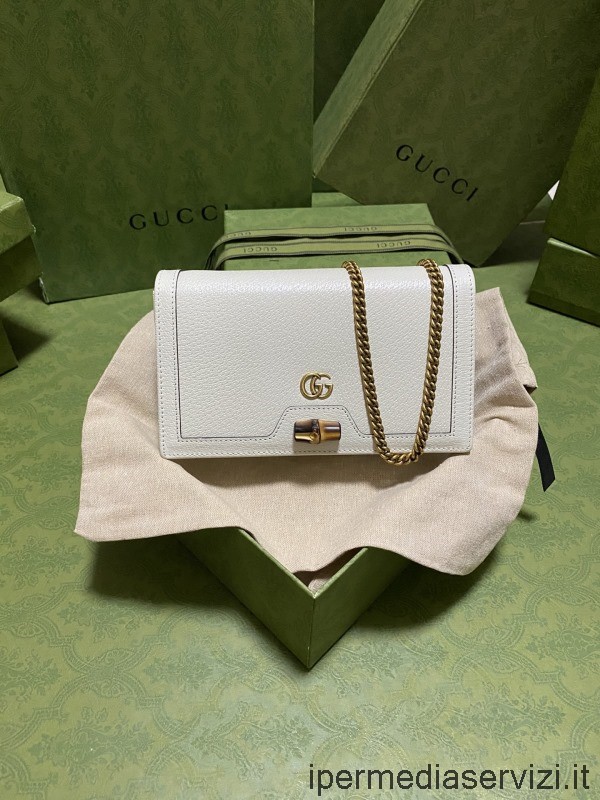 Replika Gucci Diana Mini Kabelka Přes Rameno S Bambusem V Bílé Kůži 696817 19x11x5cm
