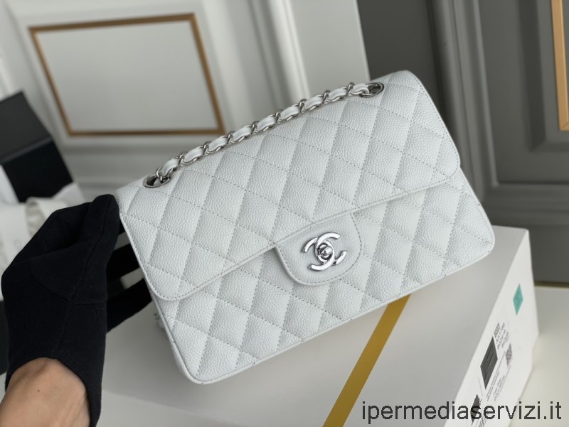 Replika Chanel Vip Malá Taštička S Chlopní Z Bílé Kaviárové Telecí Kůže 14x23x6cm