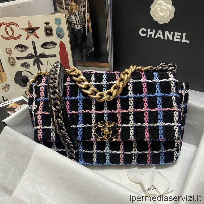 Replika Chanel Velká Taška S 19 Chlopněmi V černém Vícebarevném Tweedu As1161 30x20x10cm