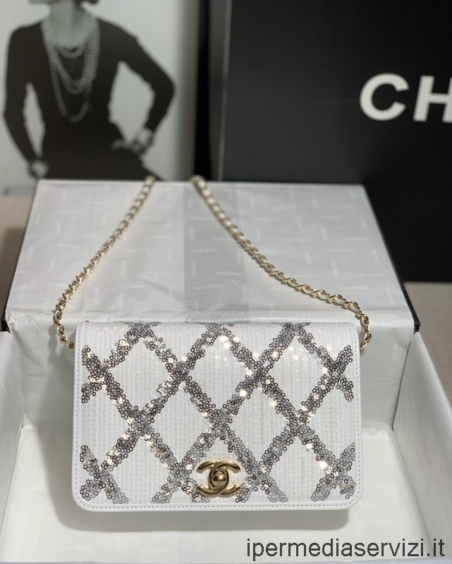 Replika Chanel Woc Peněženky Na řetízku Flitrová Crossbody Kabelka V Bílé Barvě 19cm