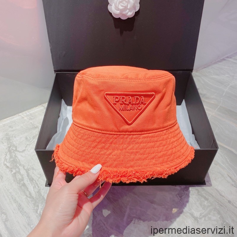 Replica Prada Cappello A Secchiello In Drill Arancione Con Logo A Triangolo Ricamato