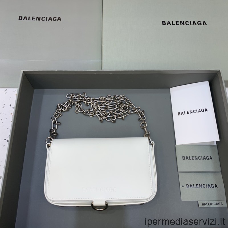 ρεπλίκα Balenciaga γυναικείο πορτοφόλι με αλυσίδα σε λευκό μεταξωτό δέρμα μοσχαριού 19x4x12 εκ