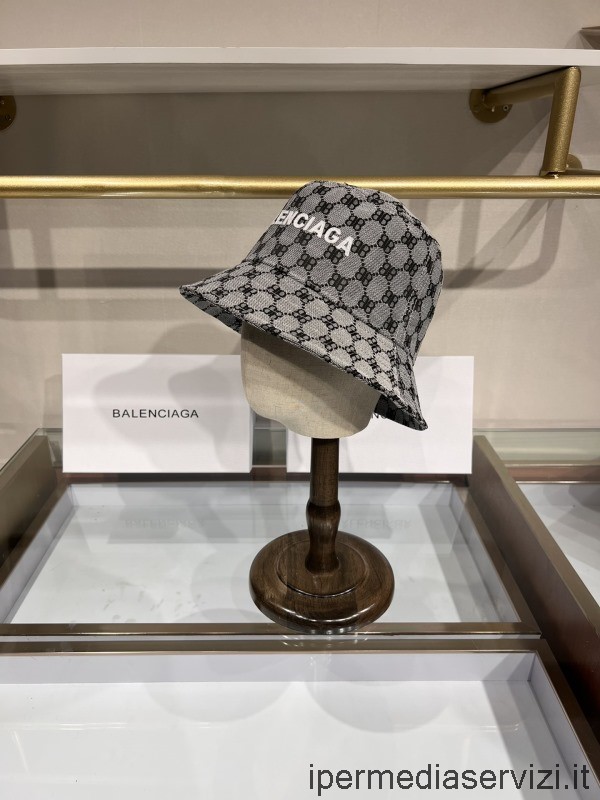 ρεπλίκα Gucci X Balenciaga γκρι Bb καπέλο κουβά από καμβά