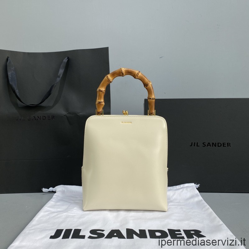 ρεπλίκα Jil Sander Goji πλαίσιο μικρό μονό μπαμπού επάνω τσάντα χειρολαβής σε λευκό 20x20x10cm