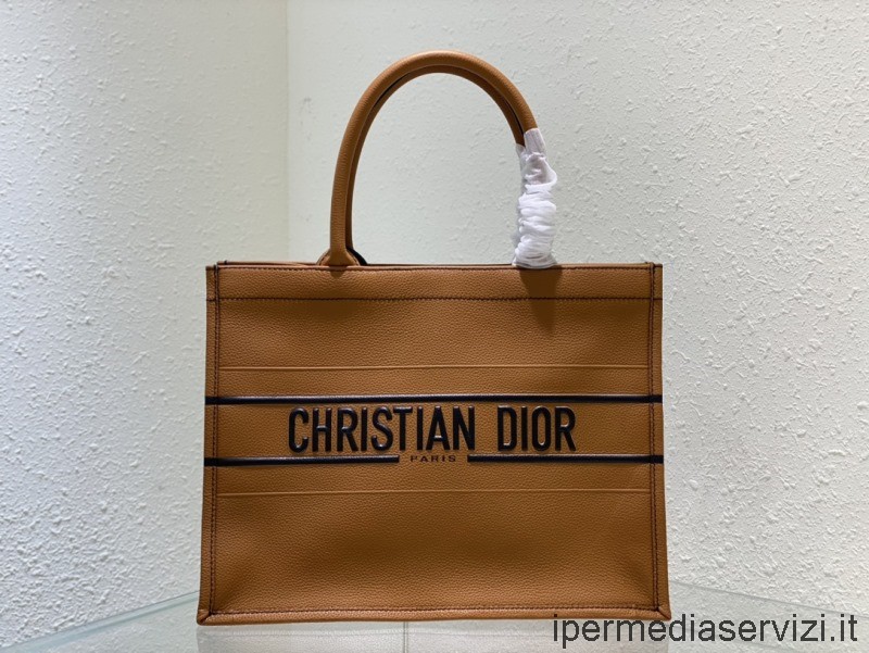 ρεπλίκα Dior 2022 μεσαίο Dior Tote Bag σε καφέ δέρμα μοσχαριού 36x27x16 Cm