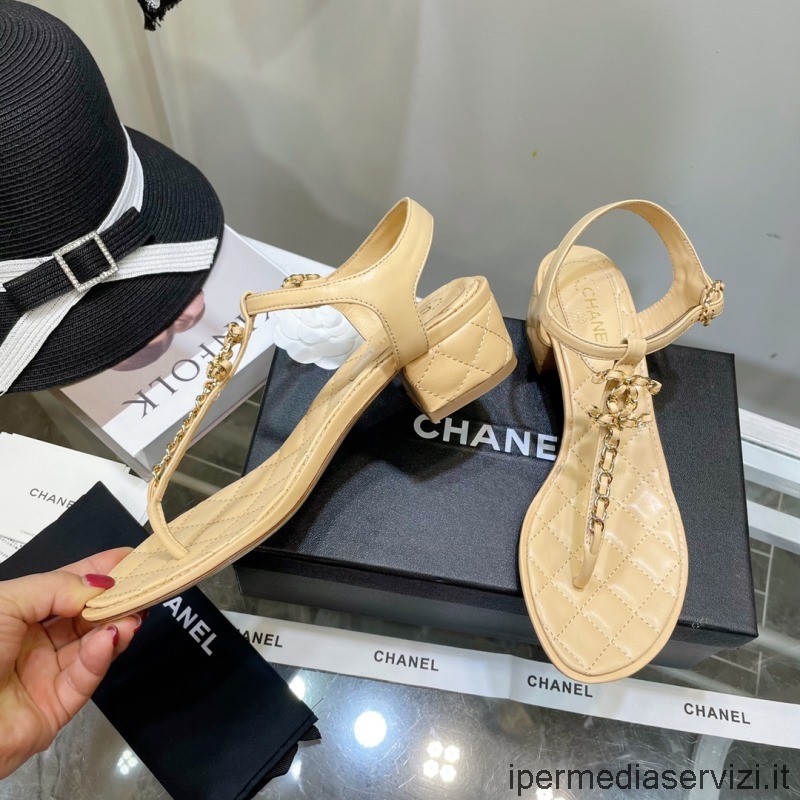 ρεπλίκα Chanel 2022 Chain Cc λογότυπο δερμάτινο σανδάλι σε μπεζ 40mm 35 έως 40