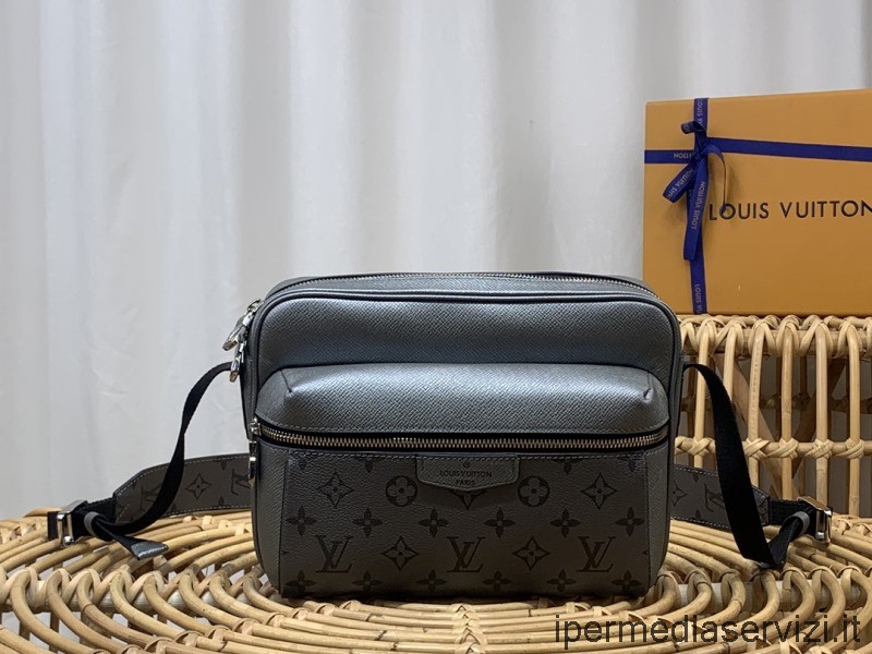 ρεπλίκα Louis Vuitton Outdoor Messenger τσάντα σε Gunmetal γκρι μονόγραμμα καμβά και δέρμα αγελάδας τάιγκα M30830 26x20x10cm