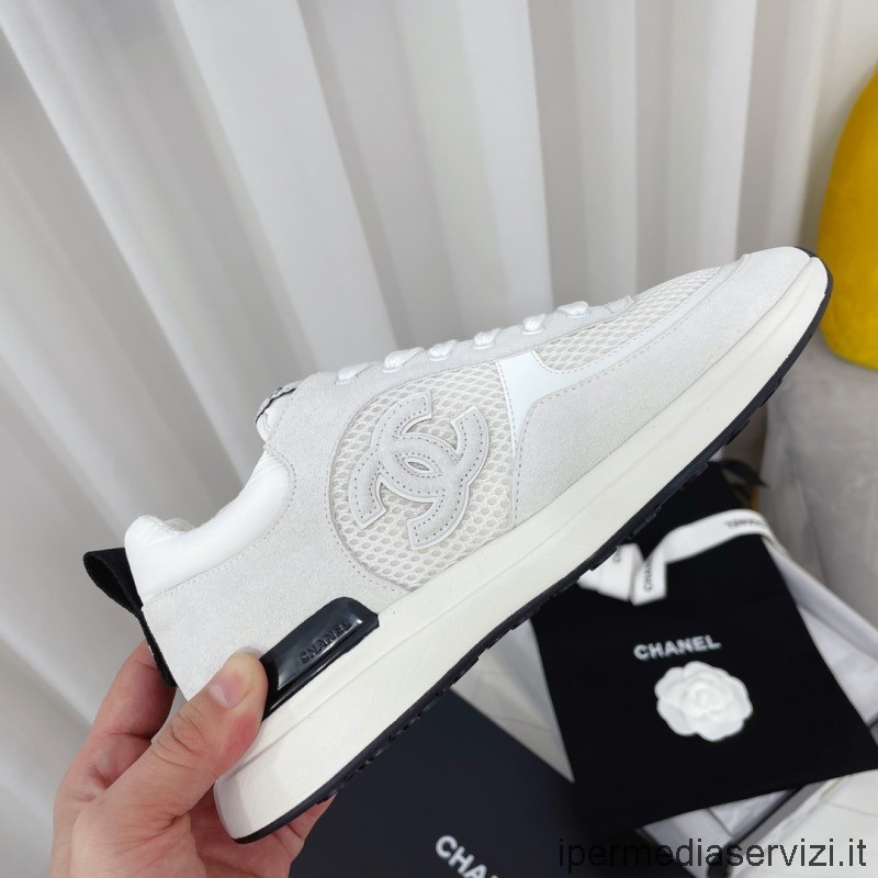 Réplica Chanel 2022 Vintage Cc Logo Zapatillas De Ante De Malla Técnica En Blanco 35 A 40