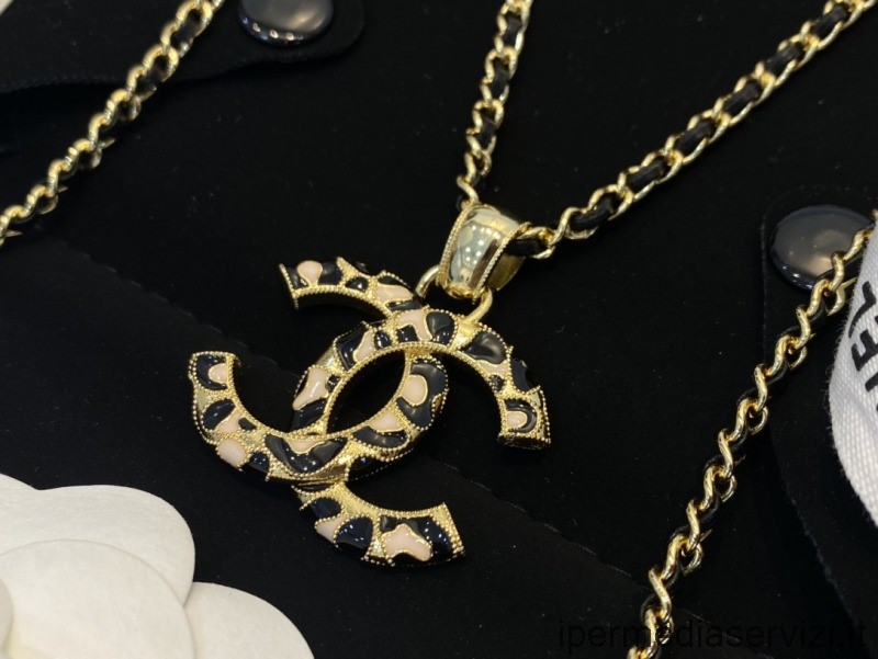 Réplica Chanel Oro Negro Beige Cc Logo Colgante Collar Ab8140