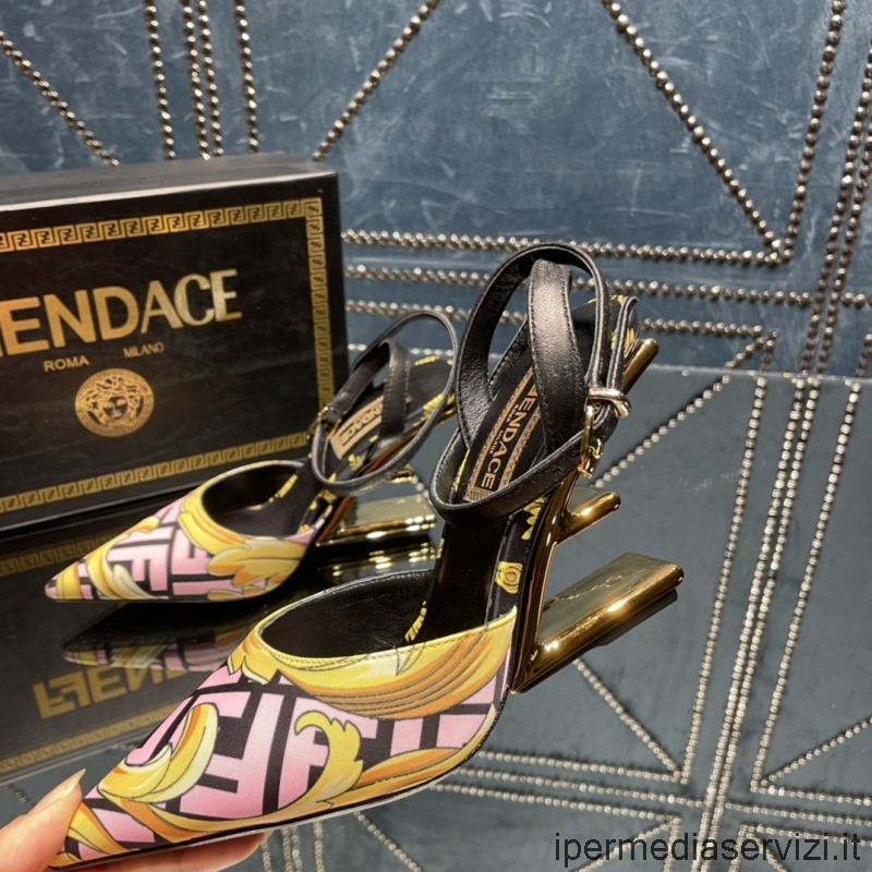 Replica Fendi X Versace Ensimmäinen Fendace-printti Silkkikorokeiset Slingbacks-pumput Vaaleanpunaisena 35-42