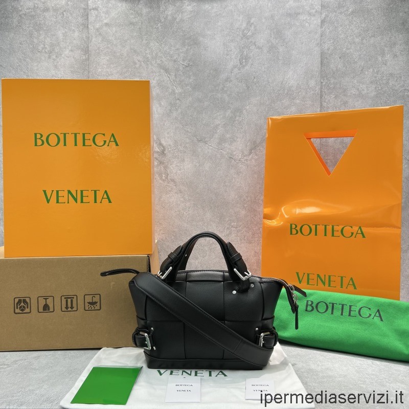 Replika Bottega Veneta 2022 Fekete Szőtt Bőr Hordtáska 7543 33x21x6cm