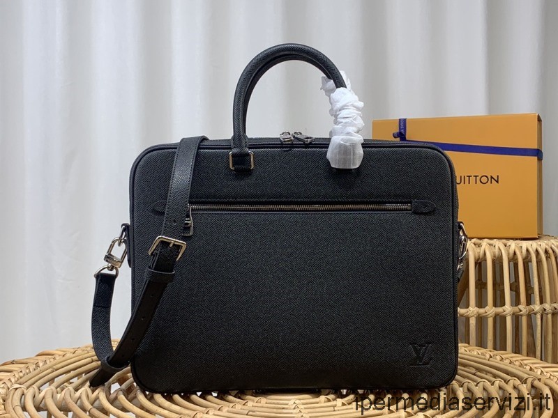 Replika Louis Vuitton Porte Dokumentumok üzleti Fekete Tajga Bőrben M33441 40x27x7cm