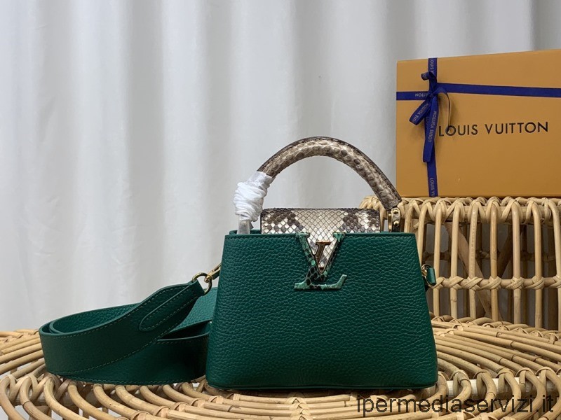 Replika Louis Vuitton Capucines Mini Felső Fogantyús Lapos Válltáska Zöld Taurillon Bőrből és Python Bőrből N80931 21x14x8cm