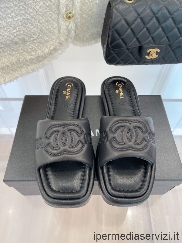 Replica Chanel Cc Borduur Zwart Lederen Platte Dia Sandaal 35 Tot 41