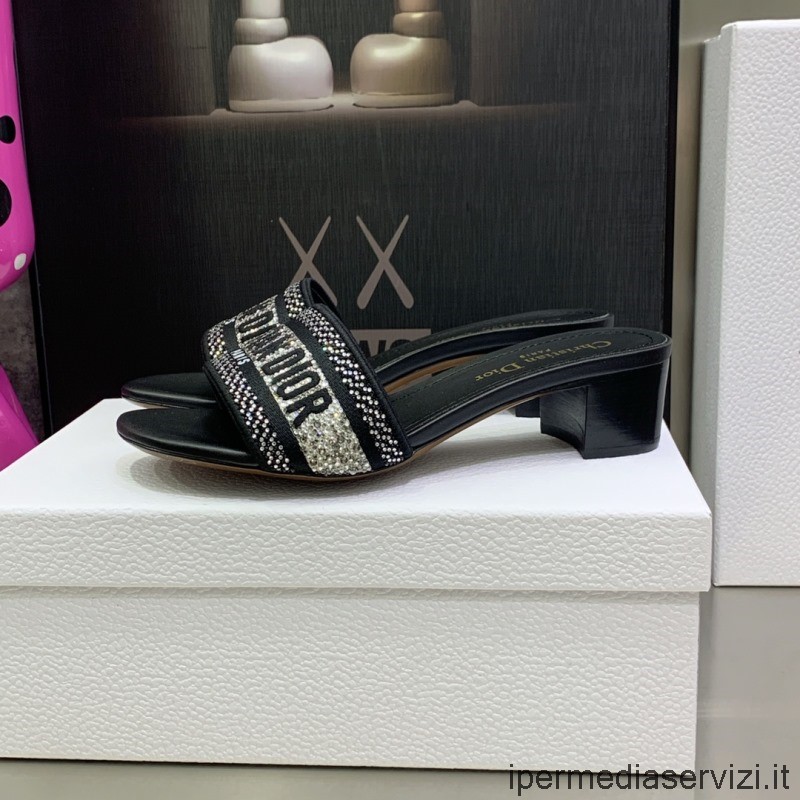 Sandalo Con Tacco Replica Dior Dway In Cotone Nero Ricamato Con Filo Metallico E Strass 45mm Dalla 34 Alla 43
