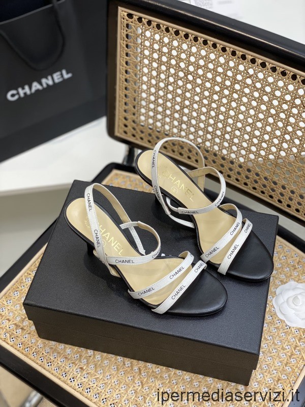 Sandalo In Tessuto Bianco Con Tacco E Monogramma Vintage Replica Chanel Da 35 A 40