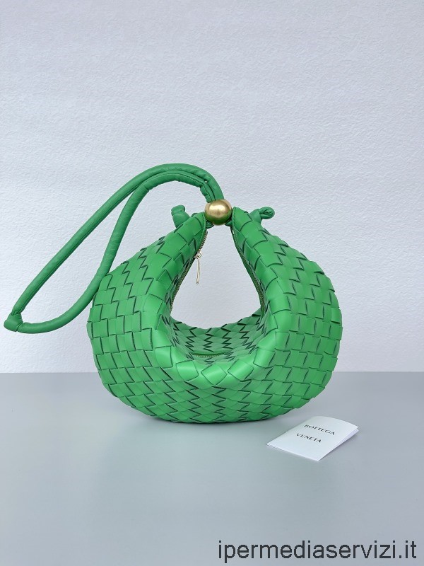 Replika Bottega Veneta W średnim Zielonym Etui Ze Skóry Intrecciato Z Regulowanym Paskiem 40x20x2cm