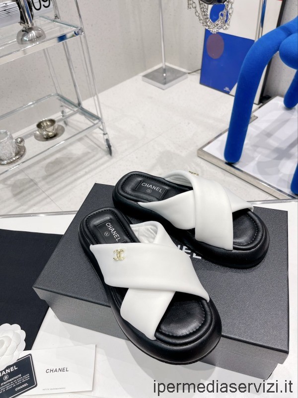 Реплика сандалий Chanel Cc Criss Cross слайдов белого цвета от 35 до 40