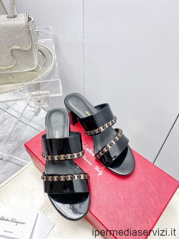 Реплика Ferragamo Vara 55 плетеные черные сандалии на каблуке из лакированной кожи Trabia с цепочкой от 35 до 40