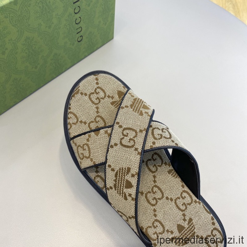 Replica Gucci X Adidas Uomo Criss Cross Slide Sandalo Con Cinturini In Tela Beige Ed Ebano Originale Gg 38-45