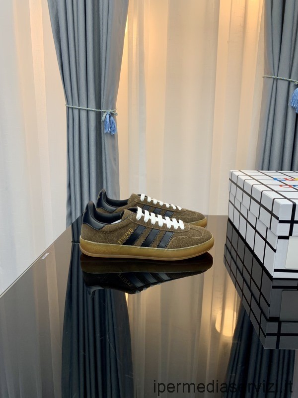 Sneakers Replica Gucci X Adidas Gazelle In Pelle Scamosciata Marrone Dalla 35 Alla 46