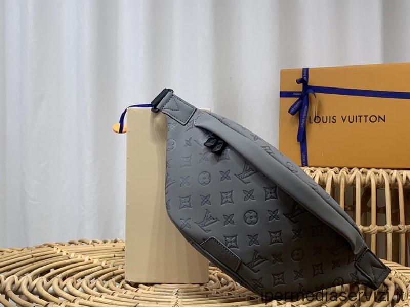 Replika Louis Vuitton Antracitgrå Discovery Bumbag Med Monogramskugga Kalvskinn M46108 44x15x9cm