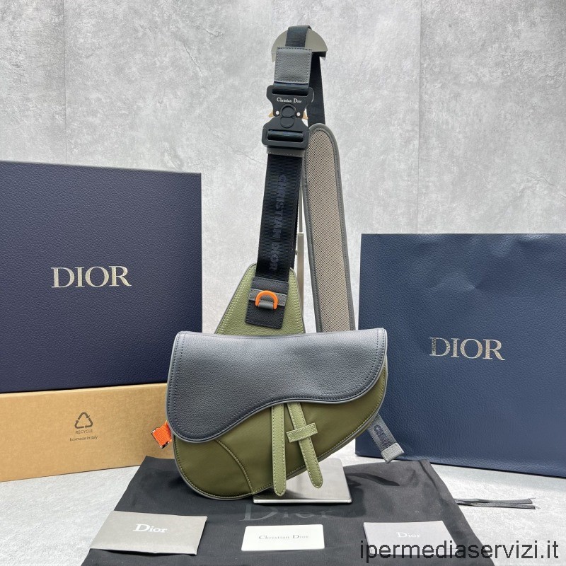 Replika Dior Och Sacai Sadel Crossbody-väska I Blått Och Grönt Läder 93367 26x19x4cm