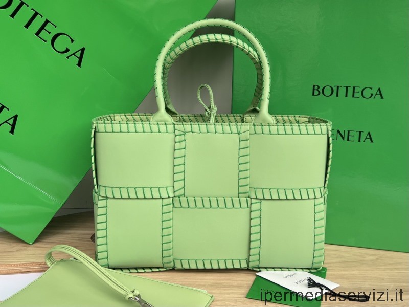 Replika Bottega Veneta Arco Liten Grön Intrecciato Tygväska I Läder Med Overlocksömmar 30x20x11cm