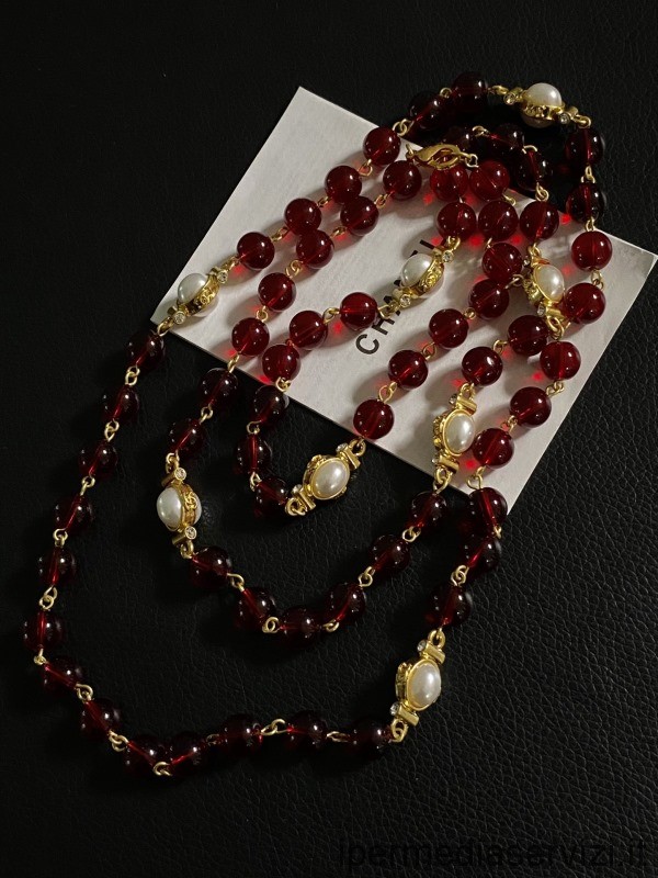 Replika Chanel Vintage Röda Pärlor Långt Halsband 120cm