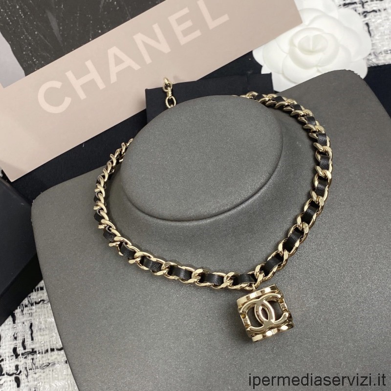 Replika Chanel Kedja Och Läder Hänge Halsband