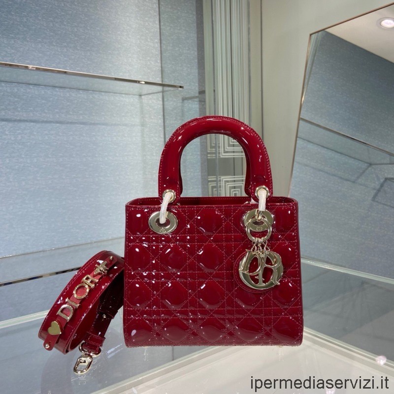 Replica Dior Small Lady Dior Crossbody-väska I Rött Patent Cannage Kalvskinn 20x8x17cm