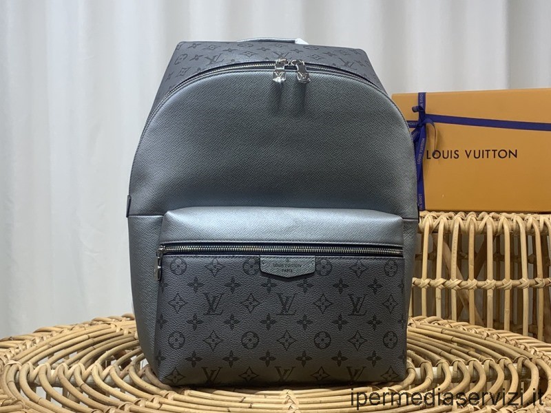 Louis Vuitton Discovery กระเป๋าเป้สะพายหลัง สีเทา Monogram Canvas And Taiga Cowhide Leather M30835 37x40x20cm