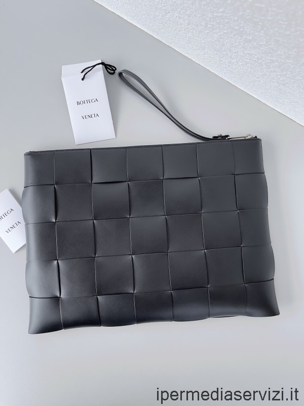 แบบจำลอง Bottega Veneta กระเป๋าหนังทอกระเป๋าคลัทช์สีดำ 35x25x2cm