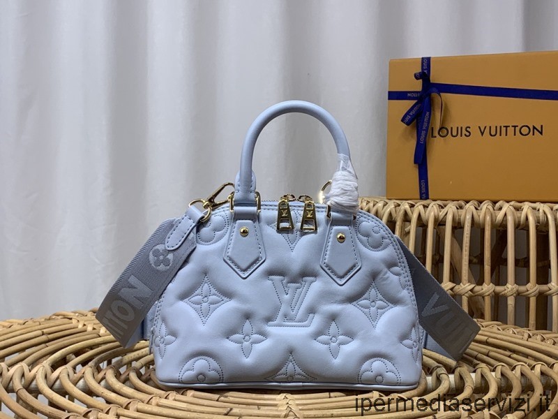Louis Vuitton Alma Bb Tote กระเป๋าสะพายไหล่สีน้ำเงินอ่อนและปักลายหนังลูกวัวเรียบ M59793 24x18x12cm