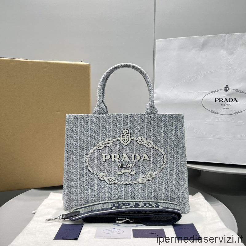 Prada จำลองกระเป๋าโท้ทคานาปาขนาดใหญ่ในสีฟ้าอ่อน 35x29x10cm