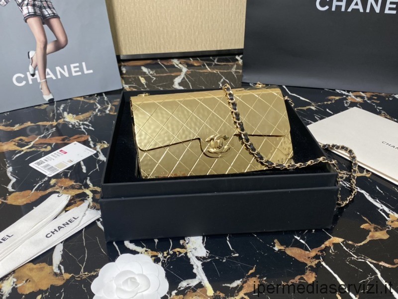 Chanel 2022 Super Mini Flap Evening Bag In Gold ตอกหมุดโลหะ As3013 18x6x10cm