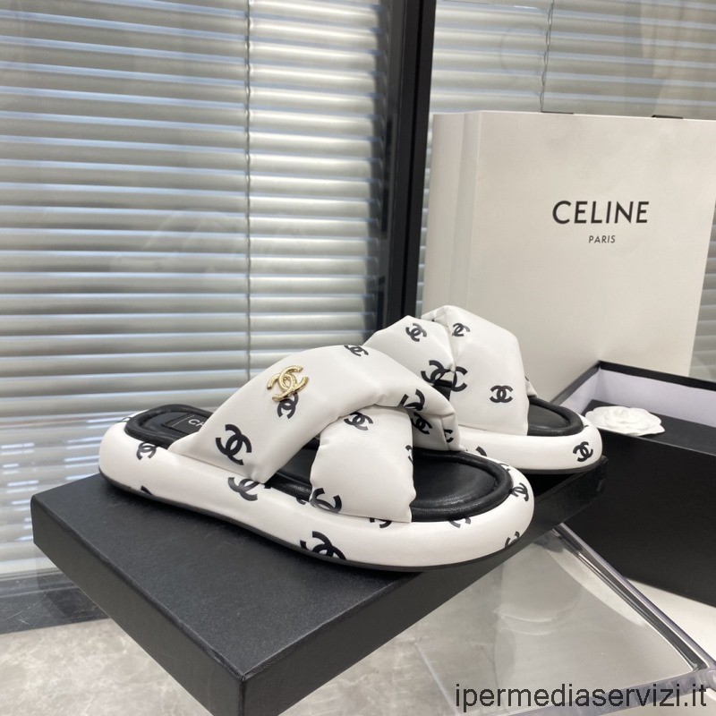 แบบจำลอง Chanel 2022 Allover Cc โลโก้ Criss Cross รองเท้าแตะส้นแบนสีขาว 35 ถึง 40