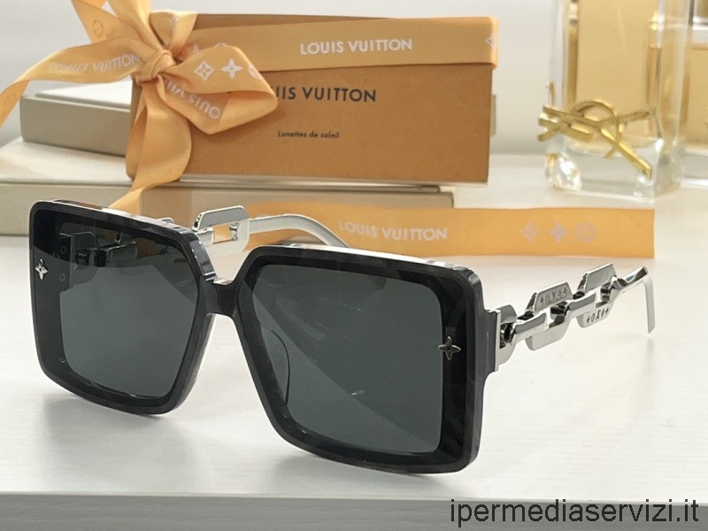 แว่นกันแดด Louis Vuitton จำลอง Z1481e สีดำ