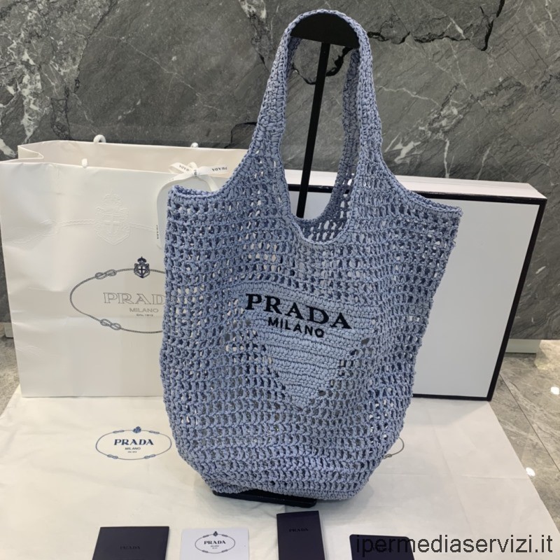 แบบจำลอง Prada Blue Soft Raffia กระเป๋าโท้ทขนาดใหญ่พร้อมปักตัวอักษร Prada โลโก้ 1bg424 44x42 ซม