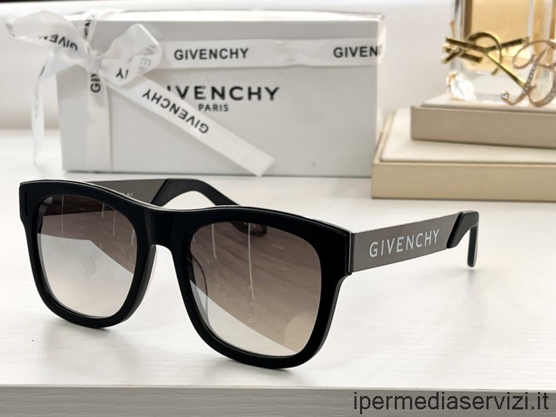 แว่นตากันแดดแบบจำลอง Givenchy รุ่น Gv7016 สีดำ